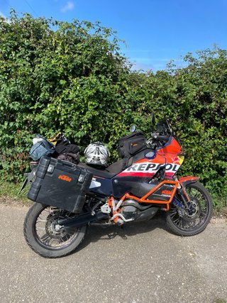 KTM 990 Adventure dakar edition 30th