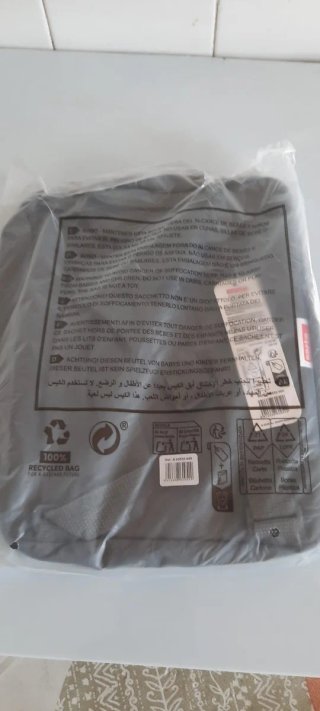 Mochila pequeña gris