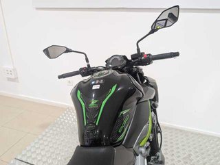 Kawasaki Z900 A2