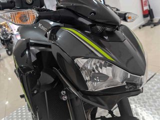 Kawasaki Z900 A2