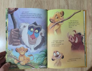 Clásico cuento Disney.Simba predice el futuro.