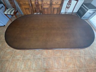 Mesa de comedor de madera extensible