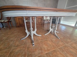 Mesa de comedor de madera extensible