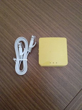 Mini Router Mango, con Cable Ethernet