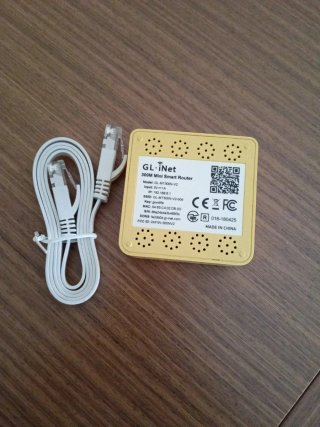Mini Router Mango, con Cable Ethernet