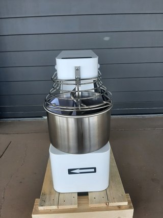 AMASADORA EVO 5LT PARA 5KG DE MASSA TOTALE