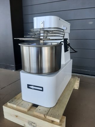 AMASADORA EVO 5LT PARA 5KG DE MASSA TOTALE