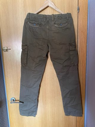 Pantalón cargo hombre verde oliva