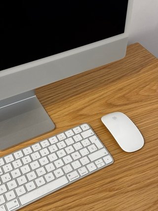 iMac 24” M3 (2023) Plata - Poco Uso
