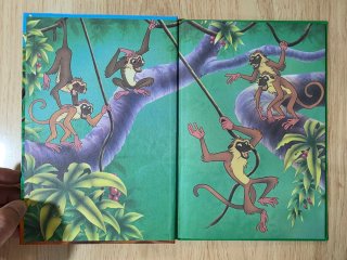 Clásico cuento Disney."La huida de Pumba". Salvat.