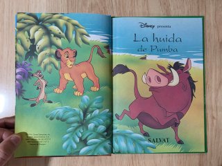 Clásico cuento Disney."La huida de Pumba". Salvat.