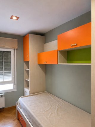 Habitación infantil con cama nido