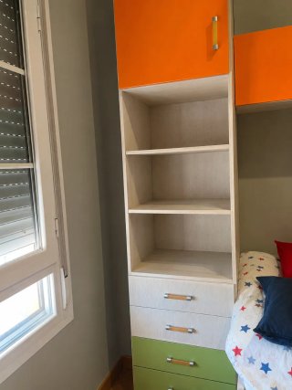 Habitación infantil con cama nido