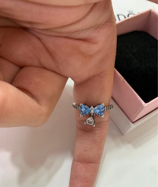 Anillo Pandora Lazo Azul Plata bridgerton 54