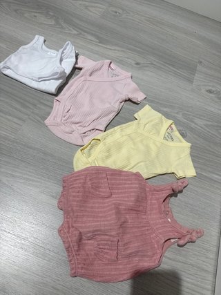 Lote Ropa Bebé Niña talla 0-1