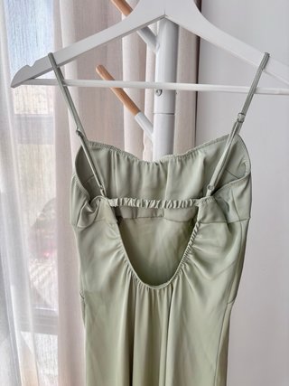 Vestido Zara verde seda XS