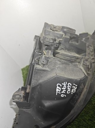 15601700 faro izquierdo renault clio 1.1 mt 232697