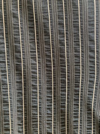Camisa de rayas azul y gris