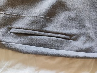 Pantalón gris pinzas Zara M