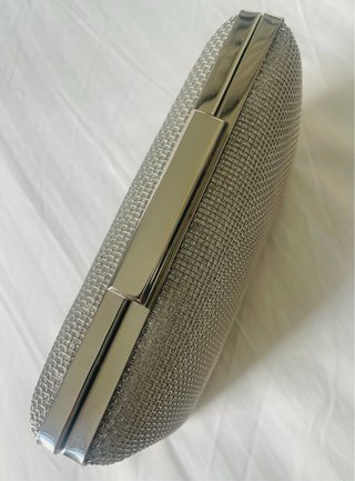 Bolso Clutch Parfois Plateado Cadena