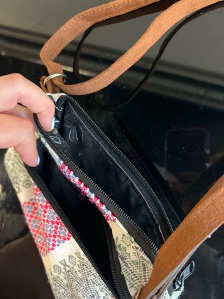 Bolso cruzado pequeño tejido a mano