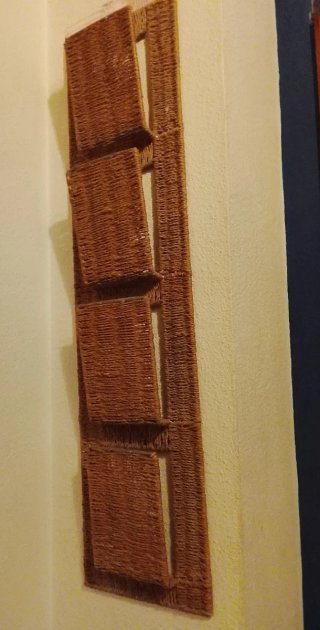 Revistero de mimbre para pared