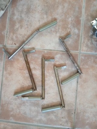 Manivela persiana metálica