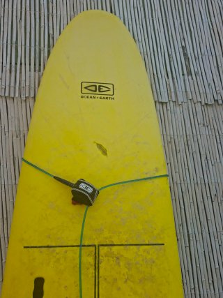 Tabla de surf amarilla Ocean+Earth