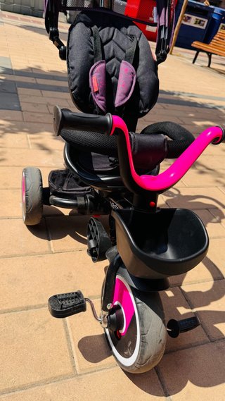 Triciclo Vector MG 360° Neon Edition