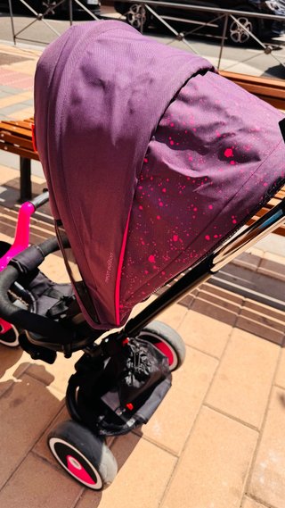 Triciclo Vector MG 360° Neon Edition