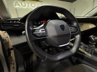 Peugeot 308 2022