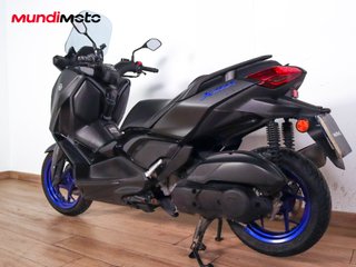 YAMAHA X-MAX 125