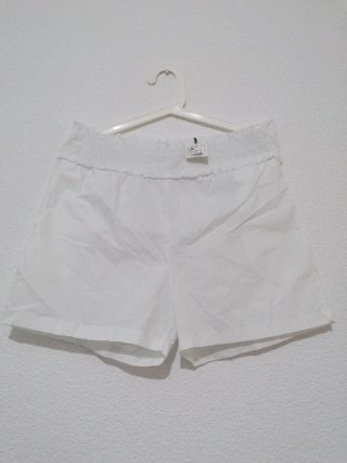 Pantalón corto blanco