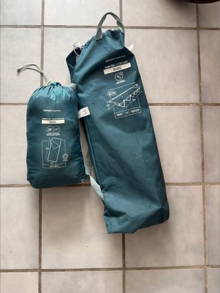 Pack saco dormir y camastro Decathlon