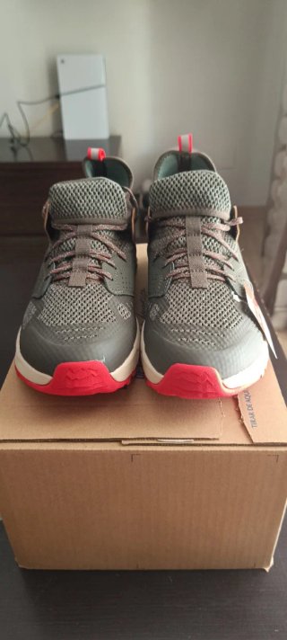 Zapatillas Newfeel NW500 NUEVAS (44)