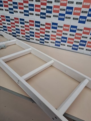 Escalera litera madera pino inclinada – Strictly Beds and Bunks