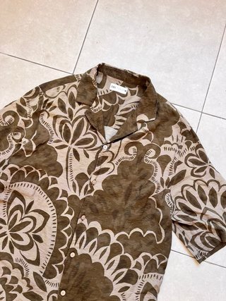 Camisa Zara Estampada Floral Marrón Talla L