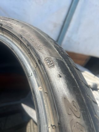 Neumáticos Pirelli P Zero 255/35 R20
