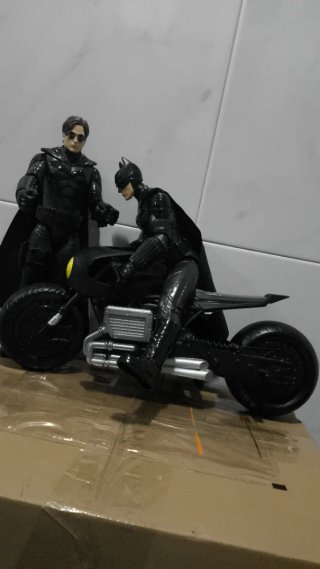 LOTE 3 OFERTA Batman con MOTO GRANDE