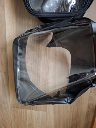 Mochila de piel moto con funda impermeable