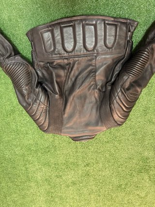 Chaqueta de cuero para moto
