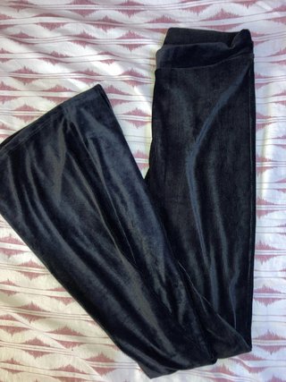 Pantalón campana terciopelo negro