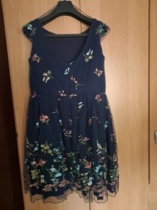 Vestido azul floral para boda/ocasión