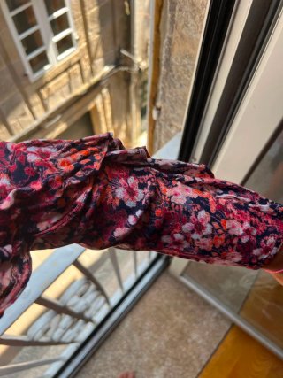 Vestido estampado floral manga larga