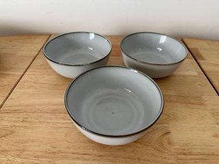 Vajilla IKEA GLADELIG 17+2piezas