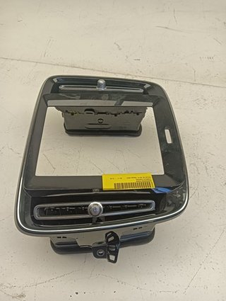 CONSOLA CENTRAL VOLVO XC40 D4204T12 31442614