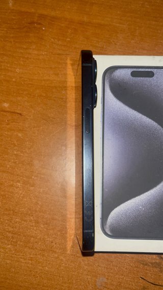 iPhone 15 Pro Azul titanio
