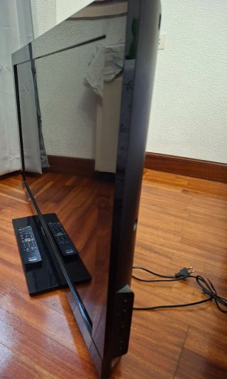 TV Sony Negra en Buen Estado
