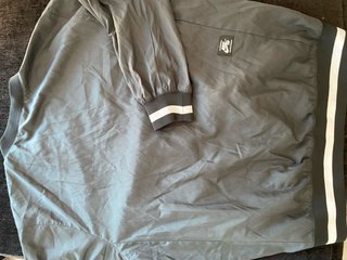 Jersey Nike Gris y Blanco