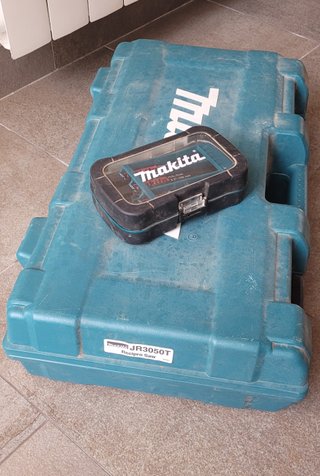 Sierra Sable Makita JR3050T